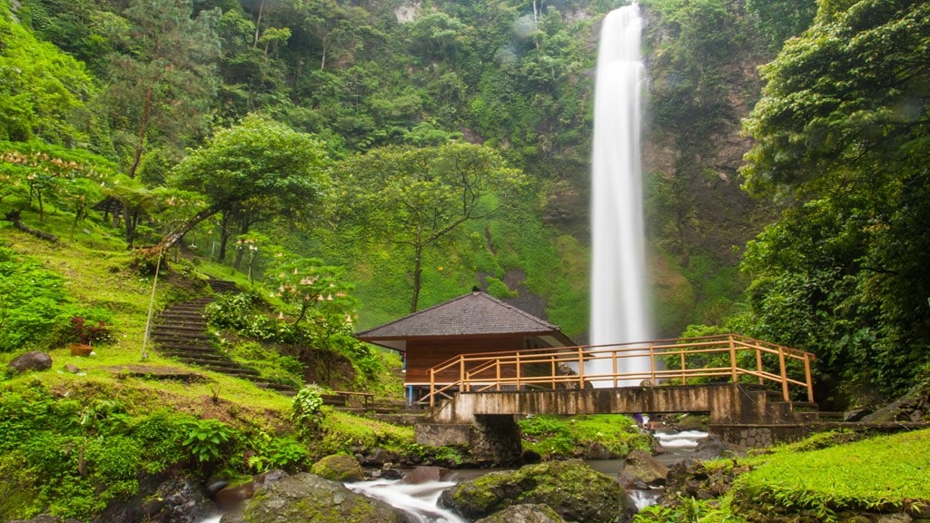 Buat Salinan (fotokopi) Dokumen Visa Anda di Cimahi